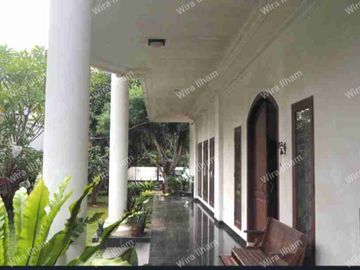 Full Furnished Super Strategis Dekat Ke Toll dan Stasiun