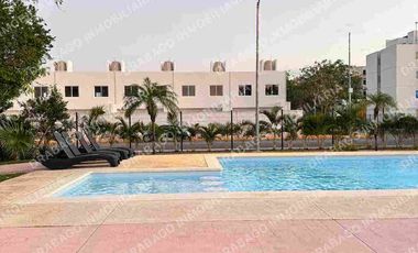 Casa en renta en jardines del sur 6 con alberca y seguridad