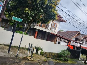 Jual CASH Rumah 2Lantai LT331 dkt Tol di Cihanjuang Parongpong Bandung