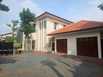 Rumah Gandaria Kebayoran Baru Bagus dan Siap Huni