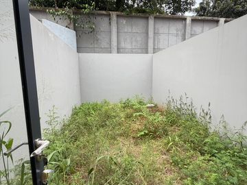 HANYA SISA 2 UNIT! RUKO 2 LANTAI HADAP JALAN BSD!