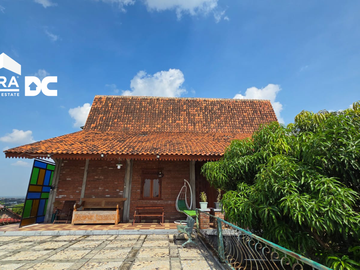 Jual Rumah Classic Kayu Jati Ada View Cantik di Perum 369 View Semarang