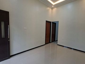Hunian Modern Minimalis di Sepatan, Lengkap & Siap Tempati!