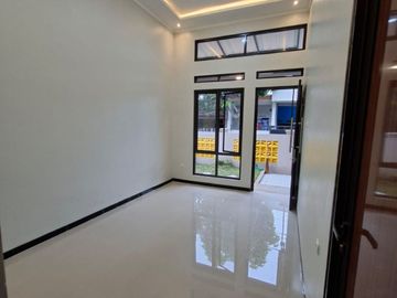 Hunian Modern Minimalis di Sepatan, Lengkap & Siap Tempati!