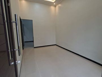 Hunian Modern Minimalis di Sepatan, Lengkap & Siap Tempati!