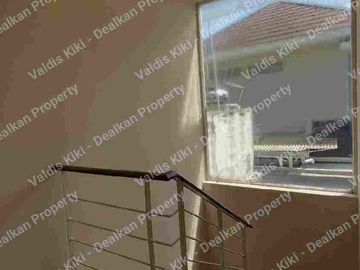 RUMAH MINIMALIS FULLY FURNISHED DI PELICAN HILL CITRALAND SURABAYA BARAT