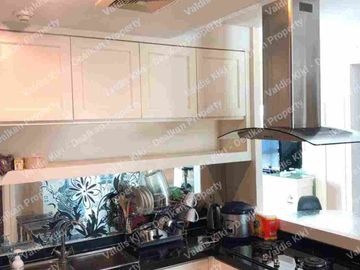 APARTEMEN WATERPLACE DE RESIDENCE 4 BEDROOM FULLY FURNISHED
