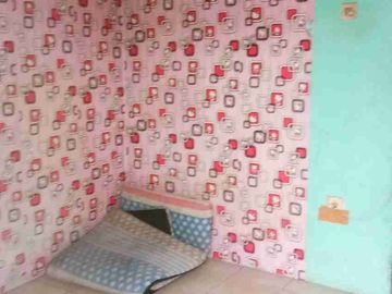 Kos2an di MM2000 Cikarang ada 64 kamar