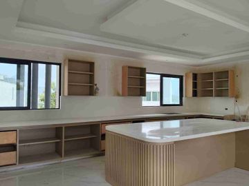 Casa de lujo en venta 4 Recamaras zona sur Monterrey