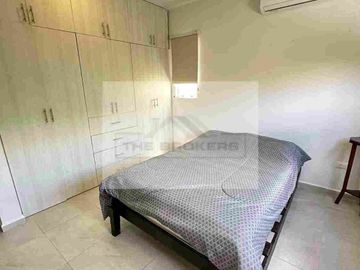 Hermosa y Acogedora Casa de 3 Recámaras en Mallorca 3 Polígono Sur