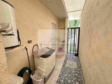 Hermosa y Acogedora Casa de 3 Recámaras en Mallorca 3 Polígono Sur