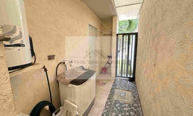 Hermosa y Acogedora Casa de 3 Recámaras en Mallorca 3 Polígono Sur