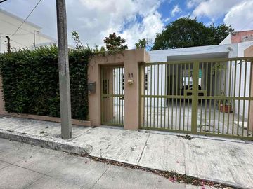 Acogedora Casa de 3 Recámaras con Ubicación Perfecta