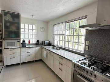 Acogedora Casa de 3 Recámaras con Ubicación Perfecta