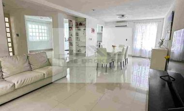 Acogedora Casa de 3 Recámaras con Ubicación Perfecta