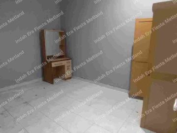 Rumah Rapi Siap Huni palem semi Karawaci