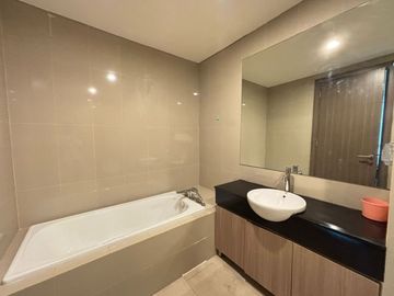 Sewa Murah Cepat Apartment St Moritz Lippo Puri Indah Jakarta Barat