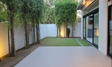 Deluxe 4 Bedroom House and Lot for Sale in Ayala Southvale Sonera, Las Piñas City