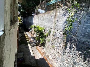 CASA EN VENTA EN AL SUR CUERNAVACA, MOR CASA DE 1 NIVEL EN ACAPANTZINGO, CON BUNGALOW INDEPENDIENTE