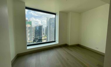 Brand New Fully Furnished 3 Bedrooms for Lease at Aurelia Residences