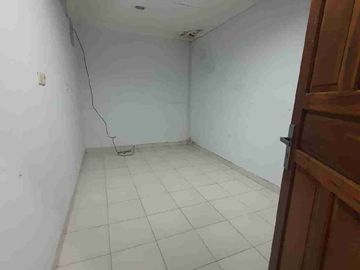 Dijual rumah SHM cluster grand galaxy 1.3 M nego sdh renovasi 1 1/2 lantai