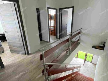 Renta casa sin amoblar en Ciudadela Barbasquillo de Manta, sector Manta 2.000