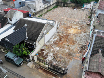 TURUN HARGA JADI 3,7 MILIAR (3,5 JT / M2) TANAH SHM 1.049 M2 DALAM KOMPLEK PERUM PAMULANG PERMAI 1 FLAMBOYAN IV