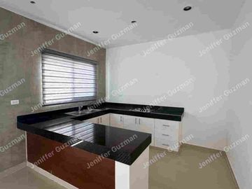 Casa con piscina en El norte de la ciudad
