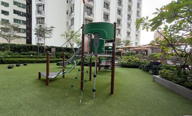 2 Bedroom Condo with Parking at Shang Residences Wack Wack Mandaluyong (2 Bedroom/3 Bathroom) 42nd Floor