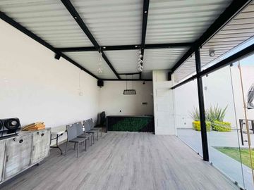 SE VENDE SALON DE FIESTAS