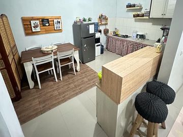 Rumah 2 Lantai Cisaranten