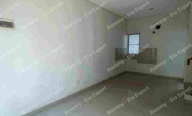Dijual Rumah 2 Lantai Siap Huni Harga Murah Lokasi dekat Stasiun MRT di Metland Cakung Jakarta Timur