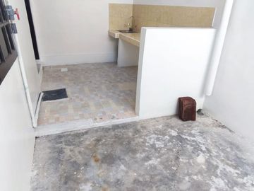 Rumah gunung gede denpasar barat