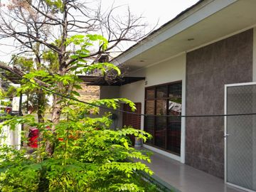 Dijual Rumah 1 Lantai di Kebon Jeruk Siap Huni Lokasi Strategis Bebas Banjir