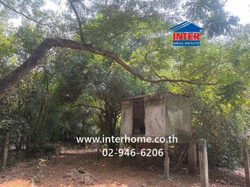 Vacant land, 420 sq.wa. (approximately 1,198 sq.m.), Baan Ao Village, near Phak Hai School, Highway No. 33 and Highway No. 3454, Phak Hai, Phra Nakhon