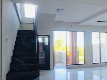 Rumah View Sawah Kediri Tabanan Bali