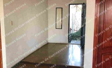 RENTA BONITO DEPTO. CON O SIN MUEBLES, ESTILO COLONIAL