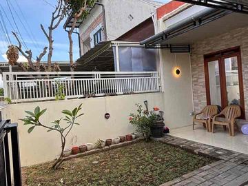 Dijual Rumah Cantik dan Luas Harga 1.15 di Arcamanik Bandung Timur