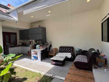 Dijual Rumah Cantik dan Luas Harga 1.15 di Arcamanik Bandung Timur