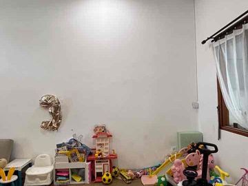 Dijual Rumah Cantik dan Luas Harga 1.15 di Arcamanik Bandung Timur
