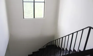 House for sale in Portofino Heights, Las Piñas City