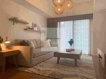 For Lease 1BR Two Maridien