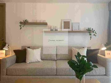 For Lease 1BR Two Maridien