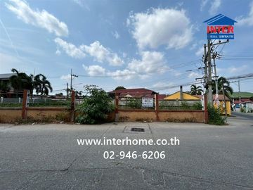 Vacant land, 182.9 sq.wah. Vacant land, Soi Boon Samphan 9, Sukhumvit 54, Intersection 9, Sukhumvit 54 Road, Bang Lamung, Chonburi.