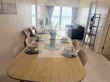 For Lease 2BR Oak Harbor Residences