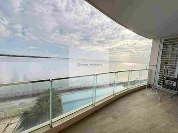 For Lease 2BR Oak Harbor Residences