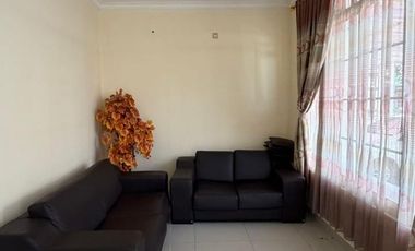 Disewa Rumah 2 Lantai Siap Huni Semi Furnished Green Lake City Cluster West Europe BEBAS BANJIR
