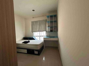 Disewakan rumah furnished KT 4+2 cluster grand galaxy