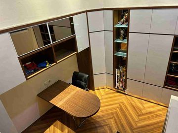 Disewakan rumah furnished KT 4+2 cluster grand galaxy