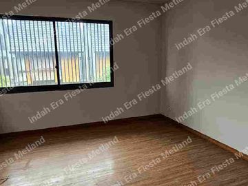 Rumah Bagus Siap Huni Caleus